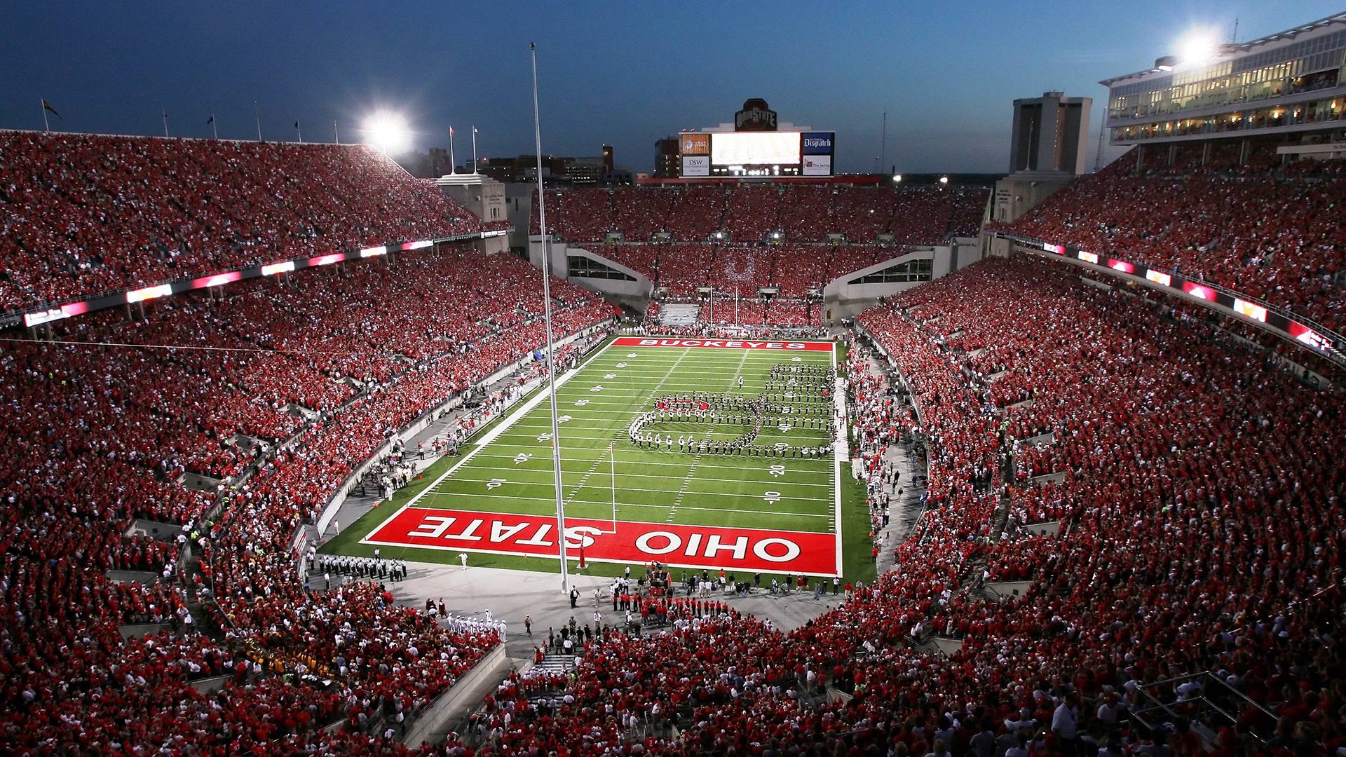 雷霆对阵国王，锡安赛后评分拉满，新一代力量的对决