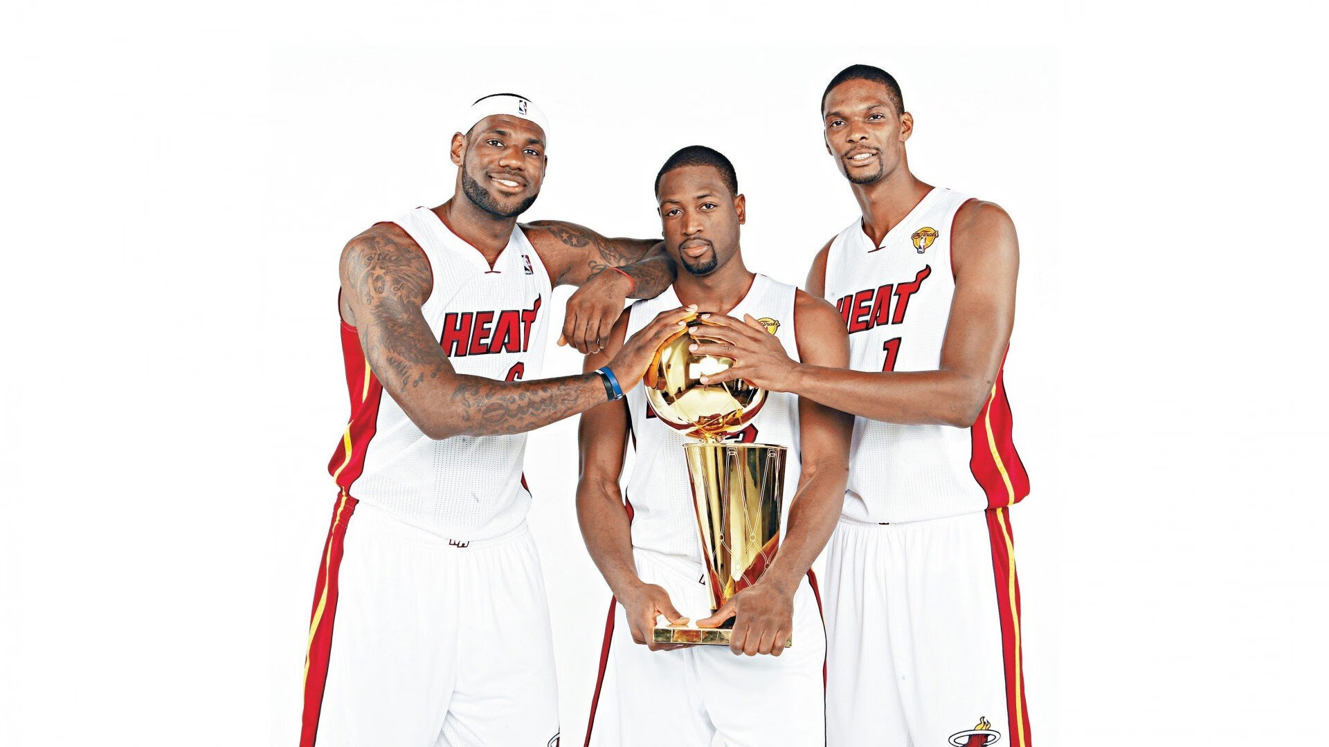 爱游戏网页版-美加墨世界杯焦点战前瞻，黄蜂血拼公牛，宿敌对决引爆北美风暴